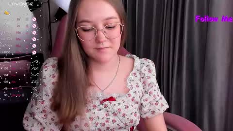 Snapshot of bubble_bunny chatting on February 24, 11:36 pm Ruby online show from February 24, 11:36 pm