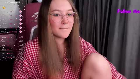 Snapshot of bubble_bunny chatting on March 1, 11:07 pm Ruby online show from March 1, 11:07 pm