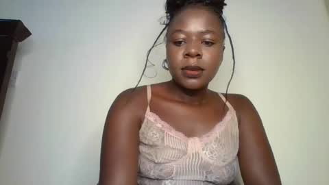 bubblebun_1 online show from June 14, 6:15 am