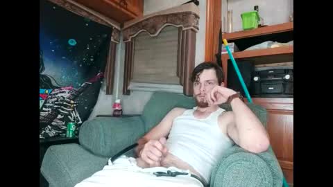 Snapshot of bubblebutt417 chatting on May 21, 5:47 am Max candi online show from May 21, 5:47 am