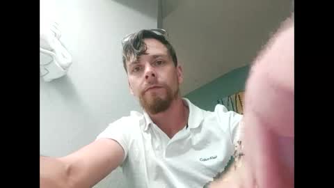 Snapshot of bubblebutt417 chatting on June 6, 2:27 am Max candi online show from June 6, 2:27 am