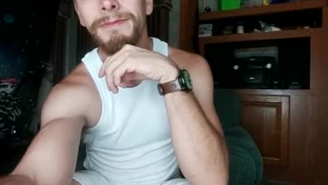 Snapshot of bubblebutt417 chatting on June 15, 3:31 am Max candi online show from June 15, 3:31 am