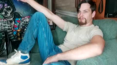 Snapshot of bubblebutt417 chatting on June 29, 4:30 am Max candi online show from June 29, 4:30 am
