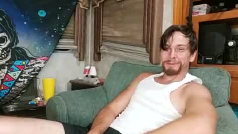 Snapshot of bubblebutt417 chatting on July 31, 2:00 am Max candi online show from July 31, 2:00 am