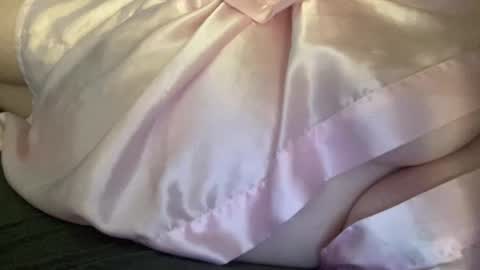 bubblegirl online show from February 20, 9:04 pm