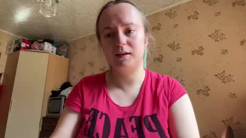 Snapshot of bubblegum_tempt chatting on March 19, 8:18 am bubblegum_tempt online show from March 19, 8:18 am