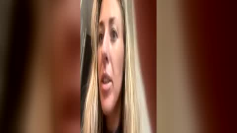 Snapshot of bubblesxxx615xxx601 chatting on June 15, 12:46 am bubbles online show from June 15, 12:46 am