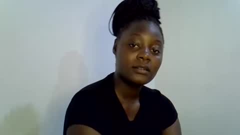 bubbly_ass30 online show from July 23, 3:32 pm