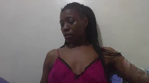 Snapshot of bubbly_jocyce chatting on May 19, 8:20 am talisha online show from May 19, 8:20 am