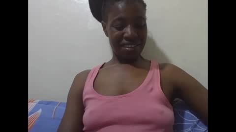 Snapshot of bubbly_jocyce chatting on May 25, 8:42 am talisha online show from May 25, 8:42 am