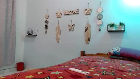 Snapshot of bubismelany chatting on March 15, 1:50 pm melany online show from March 15, 1:50 pm