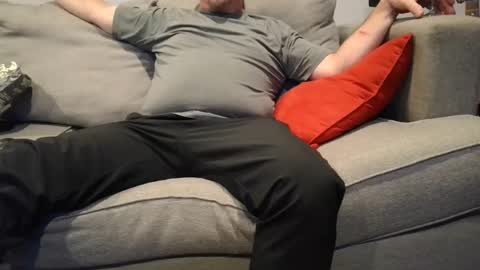 Snapshot of buck_camstar chatting on November 20, 8:14 am Buck online show from November 20, 8:14 am