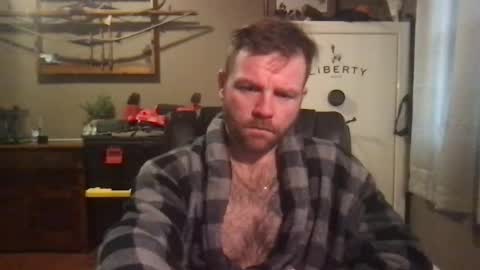 Snapshot of buckwild69204 chatting on January 1, 3:46 pm buckwild69204 online show from January 1, 3:46 pm