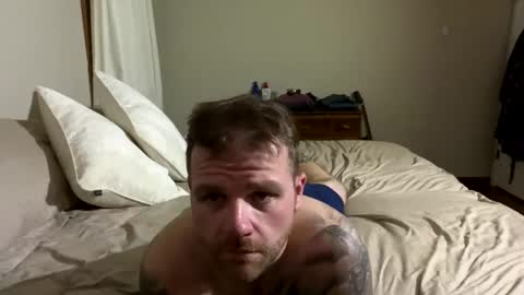 Snapshot of buckwild69204 chatting on January 4, 2:35 am buckwild69204 online show from January 4, 2:35 am