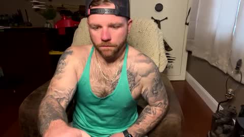 Snapshot of buckwild69204 chatting on January 19, 8:19 pm buckwild69204 online show from January 19, 8:19 pm