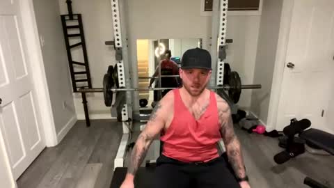 Snapshot of buckwild69204 chatting on January 24, 10:51 pm buckwild69204 online show from January 24, 10:51 pm