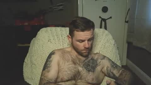 Snapshot of buckwild69204 chatting on February 6, 10:10 pm buckwild69204 online show from February 6, 10:10 pm