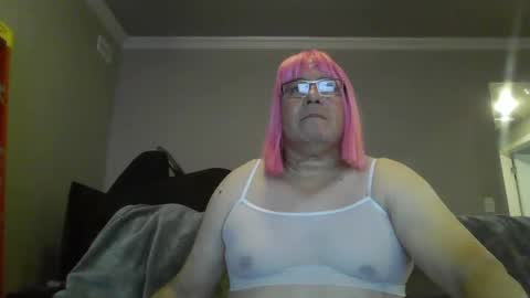 Snapshot of buddy5237 chatting on October 4, 8:23 am Samantha online show from October 4, 8:23 am