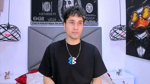 Snapshot of buddy_whitte chatting on February 23, 5:54 pm Buddy Whitte online show from February 23, 5:54 pm