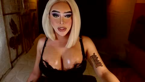 Lucienne online show from November 27, 7:16 pm