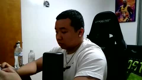 buffsexyman24 online show from March 13, 11:55 pm