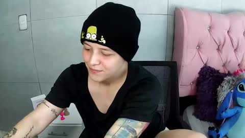 bug2025 online show from November 25, 1:38 am