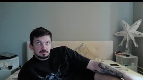 Snapshot of bugs_and_bunny13 chatting on November 21, 9:41 am bugs_and_bunny13 online show from November 21, 9:41 am