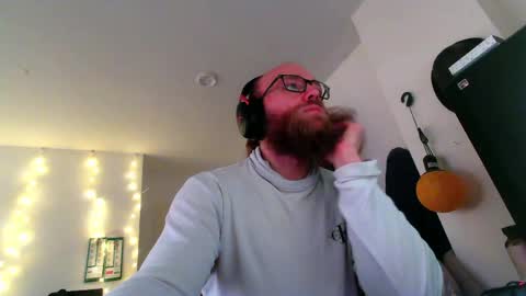 Lukas online show from May 10, 3:17 pm