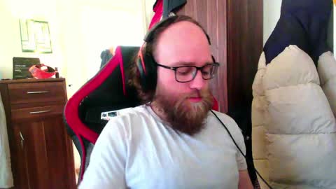 Lukas online show from May 22, 8:53 am