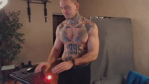 Dmitriy  online show from January 18, 8:52 am