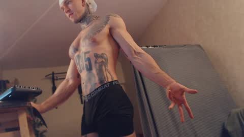 Dmitriy  online show from January 26, 10:13 pm