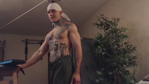 Dmitriy  online show from February 8, 4:57 am