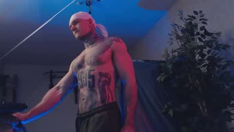 Dmitriy  online show from February 20, 7:23 am