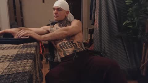 Dmitriy  online show from March 6, 5:54 pm