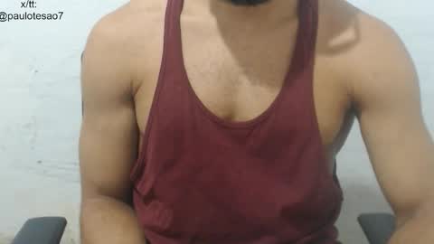 Snapshot of buldgeinboxer chatting on December 13, 10:15 pm buldgeinboxer online show from December 13, 10:15 pm