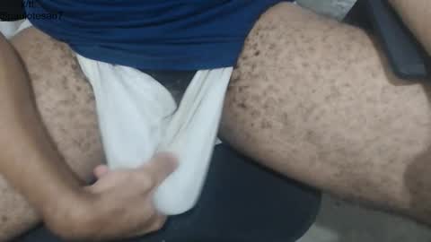 buldgeinboxer online show from January 9, 4:37 am