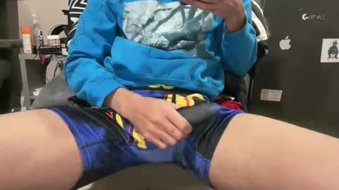 bulge168 online show from February 22, 3:21 pm