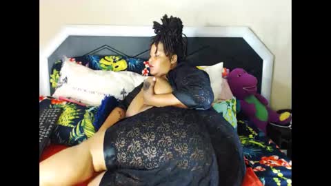 bulkyyass4u online show from November 30, 6:50 am