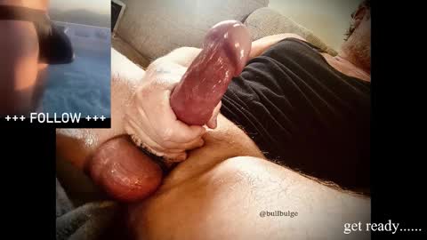 Snapshot of bullbulge chatting on October 29, 5:47 pm Bull. online show from October 29, 5:47 pm