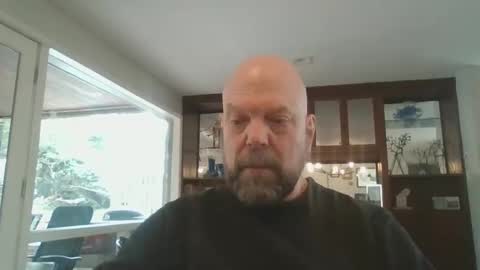 Snapshot of bulldog302w chatting on February 21, 5:47 pm bulldog302w online show from February 21, 5:47 pm