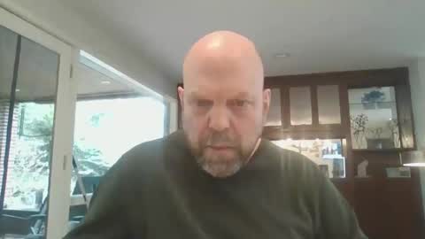 Snapshot of bulldog302w chatting on March 7, 5:32 pm bulldog302w online show from March 7, 5:32 pm