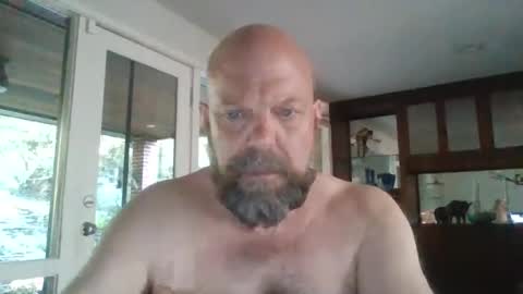 bulldog302w online show from July 3, 11:22 pm