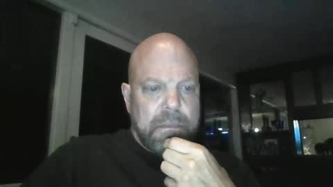 bulldog302w online show from July 5, 1:23 am