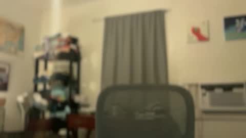 Snapshot of bumlover4567 chatting on October 29, 2:14 am bumlover4567 online show from October 29, 2:14 am