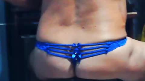 Snapshot of bundalisagulosa chatting on October 1, 11:27 am bundalisagulosa online show from October 1, 11:27 am