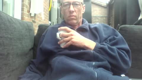Dutch cock online show from June 15, 7:10 am