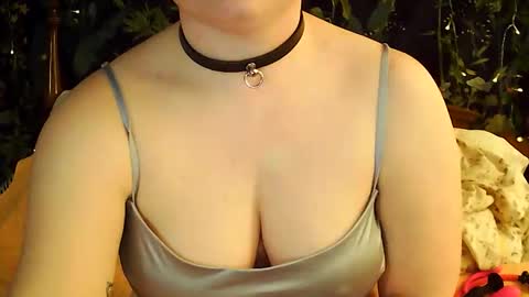 BunnxBabe online show from April 12, 1:32 am