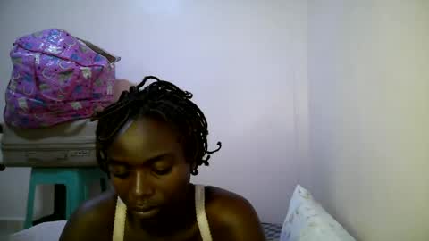 bunny_bliss1 online show from June 28, 3:23 am