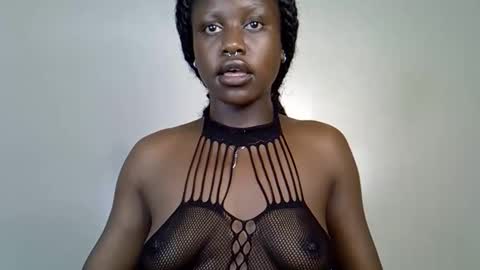 Snapshot of bunny_blushh chatting on March 6, 4:36 pm Bunny online show from March 6, 4:36 pm