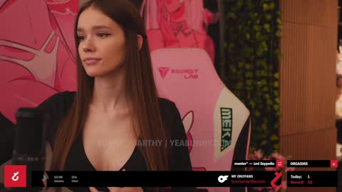 Maddie    Next stream  online show from January 15, 5:05 pm